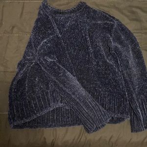 Navy  Size Large knit sweater